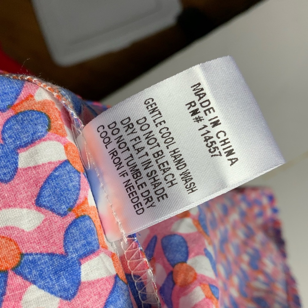 THML Colorful Geometric Women's Top - Picture 3 of 5